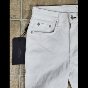 High rise skinny jeans sz 23